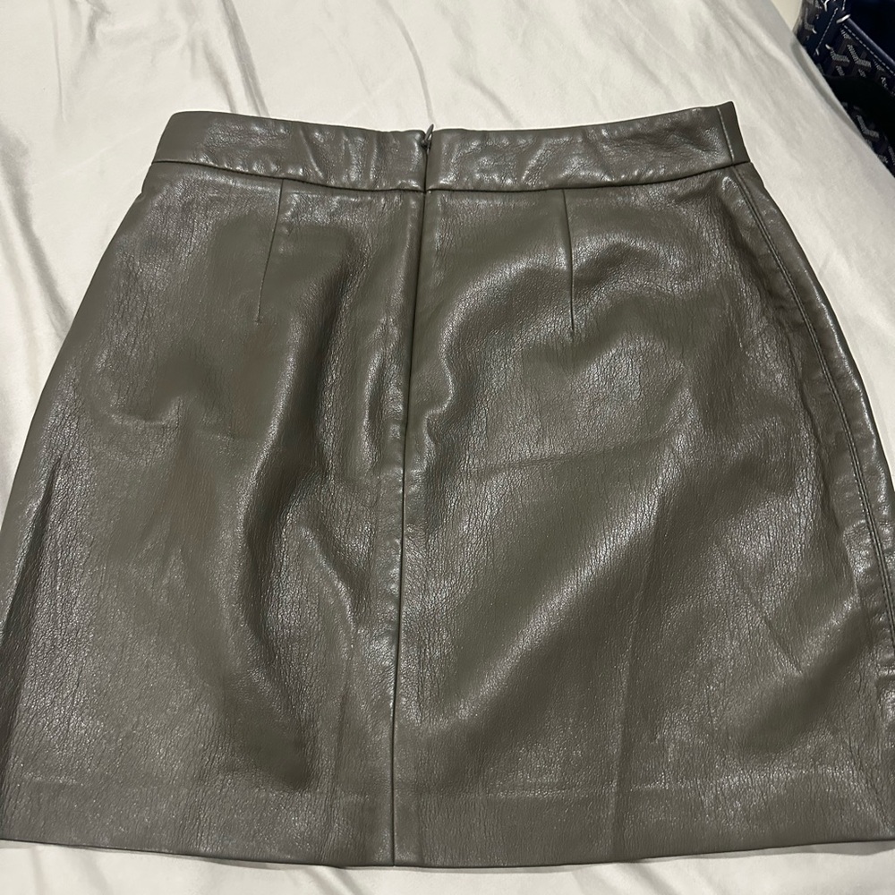 Wilfred khaki Leather Skirt
